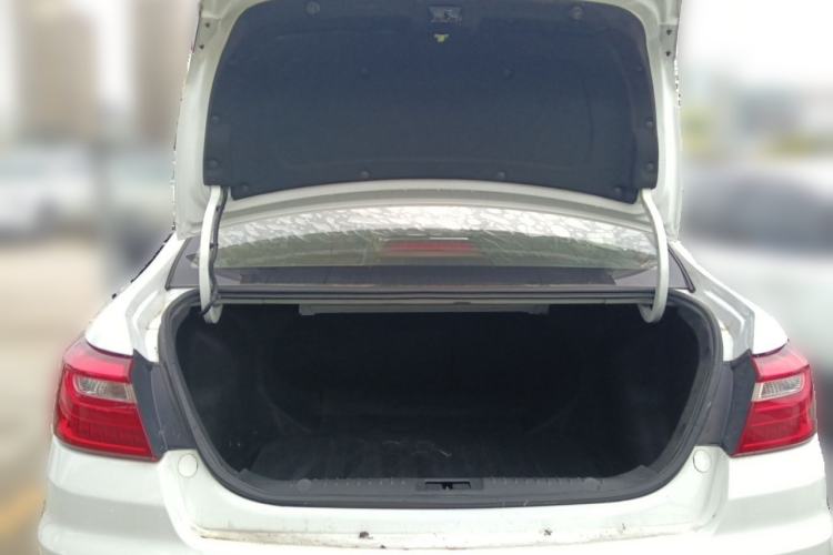 Used Geely Auto Vision 2019 Upgraded Model 1.5L CVT Prestige Version China VI Standard Trunk