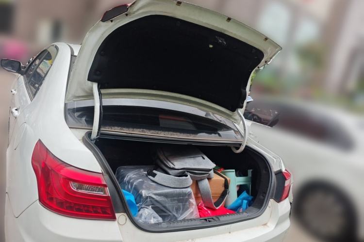 Used Geely Auto Vision 2019 Upgraded Model 1.5L CVT Prestige Version China VI Standard Trunk