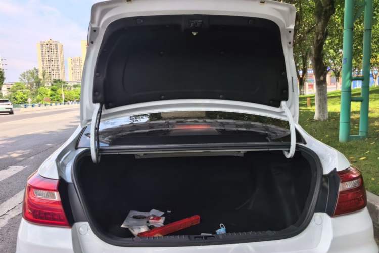 Used Geely Auto Vision 2019 Upgraded Model 1.5L CVT Prestige Version China VI Standard Trunk