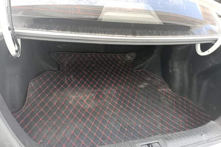 Used Geely Auto Vision 2019 Upgraded Model 1.5L CVT Prestige Version China VI Standard Trunk