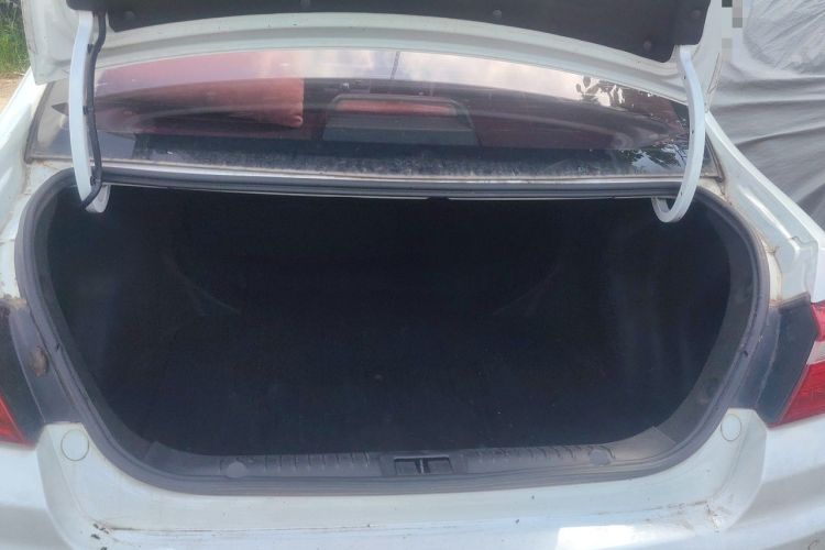 Used Geely Auto Vision 2019 Upgraded Model 1.5L CVT Luxury Version China VI Standard Trunk