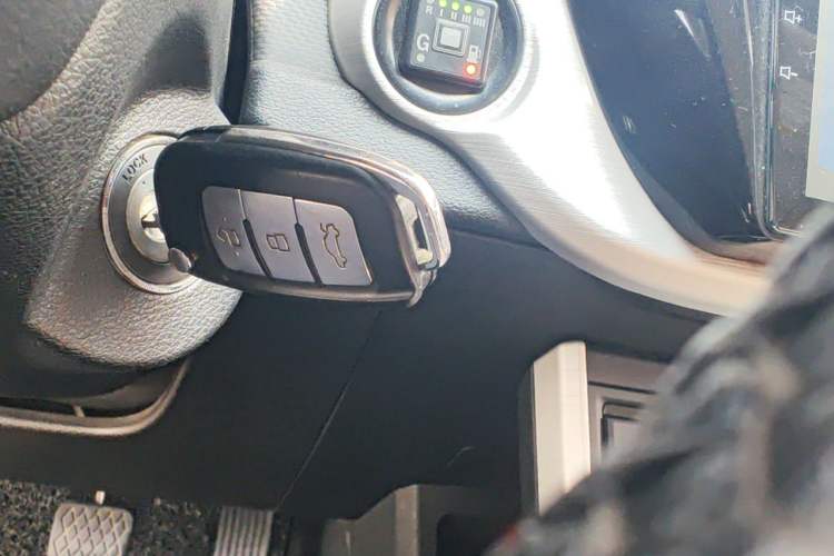 Used Geely Auto Vision 2019 Upgraded Model 1.5L Manual "Million Happiness" Edition China V Standard Vehicle Key