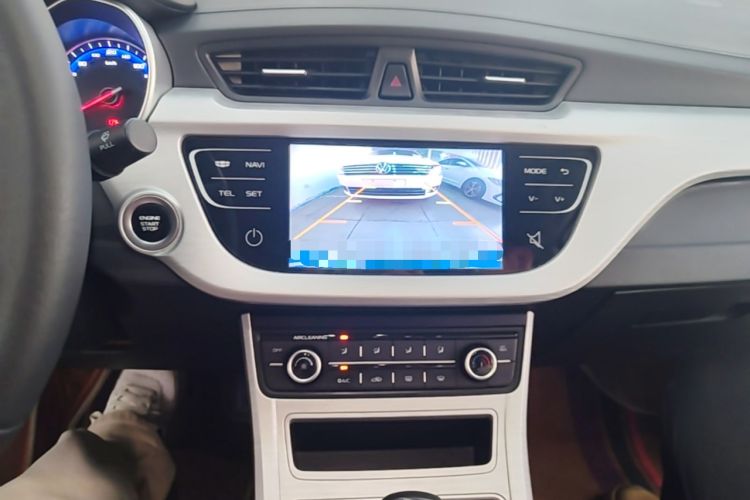 Used Geely Auto Vision 2019 Upgraded Model 1.5L CVT Luxury Version China VI Standard Audio And AC Panel