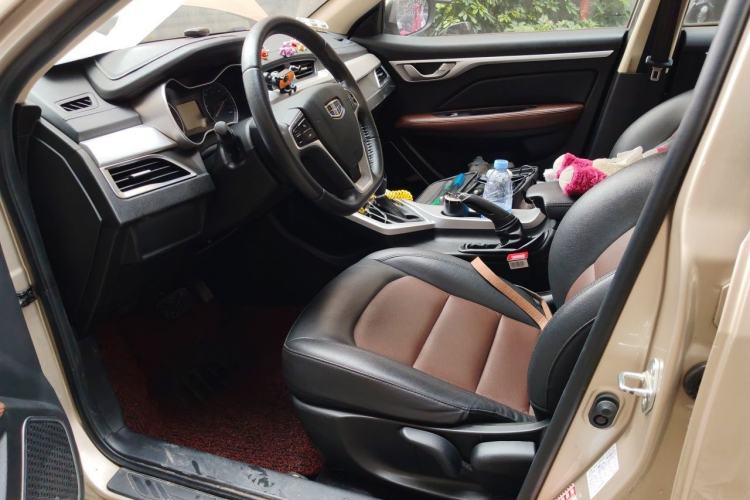 Used Geely Auto Vision 2019 Upgraded Model 1.5L CVT Luxury Version China VI Standard Driver Seat