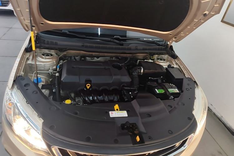 Used Geely Auto Vision 2019 Upgraded Model 1.5L CVT Luxury Version China VI Standard Engine Bay