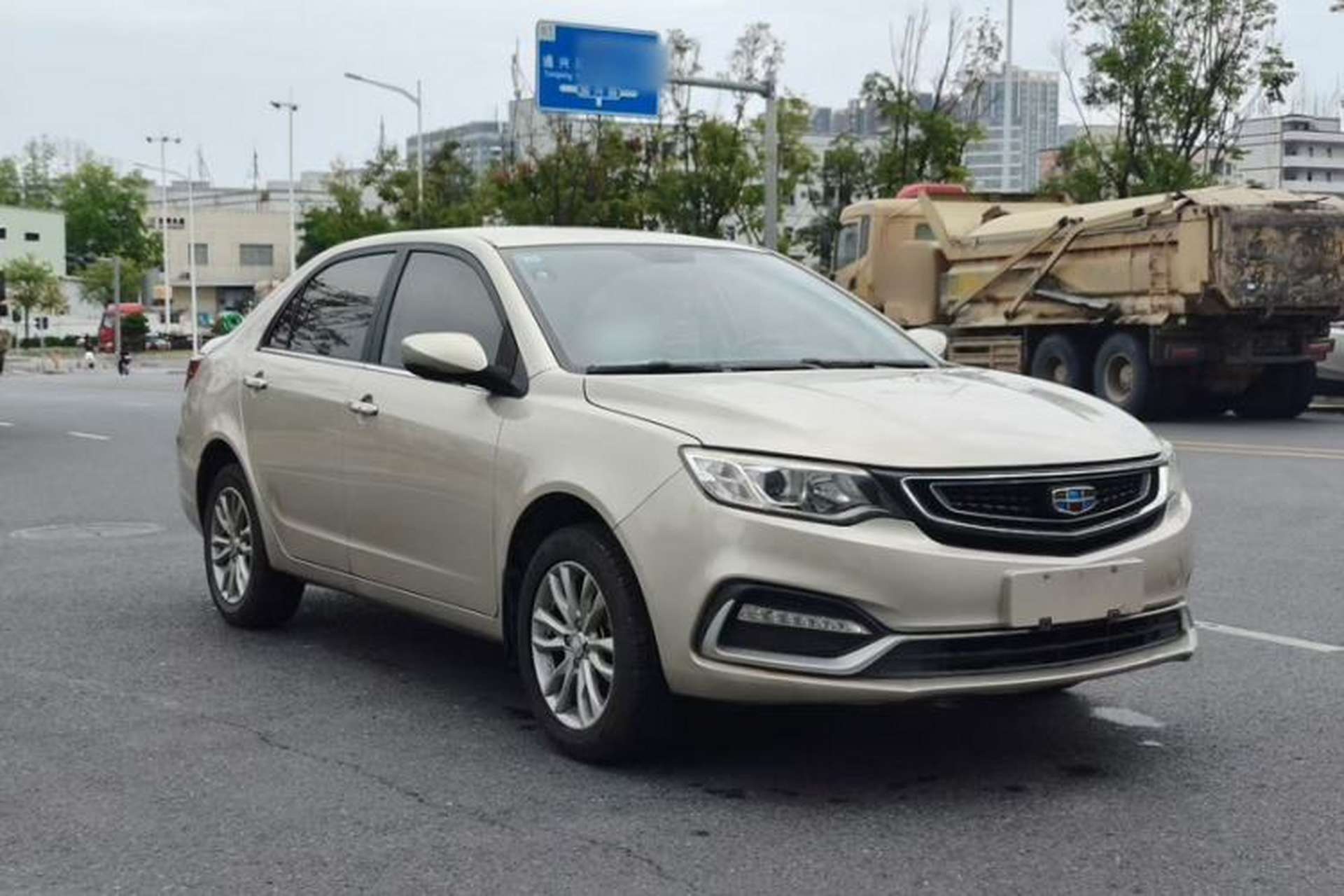 Used Geely Auto Vision 2019 Upgraded Model 1.5L Automatic Luxury Version China V Standard Exterior 6