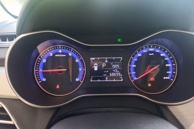 Used Geely Auto Vision 2019 Upgraded Model 1.5L CVT Luxury Version China VI Standard Instrument Cluster