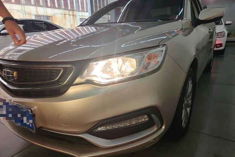Used Geely Auto Vision 2019 Upgraded Model 1.5L CVT Luxury Version China VI Standard Left Front Headlight