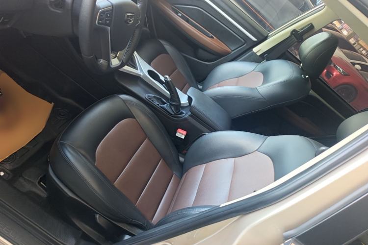 Used Geely Auto Vision 2019 Upgraded Model 1.5L CVT Luxury Version China VI Standard Left Front Seat