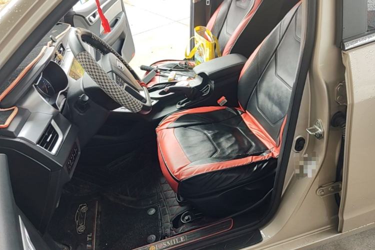 Used Geely Auto Vision 2019 Upgraded Model 1.5L Automatic Luxury Version China V Standard Left Front Seat