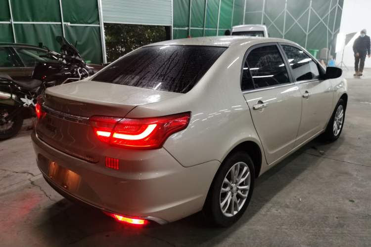 Used Geely Auto Vision 2019 Upgraded Model 1.5L CVT Luxury Version China VI Standard Rear Right 45 Deg