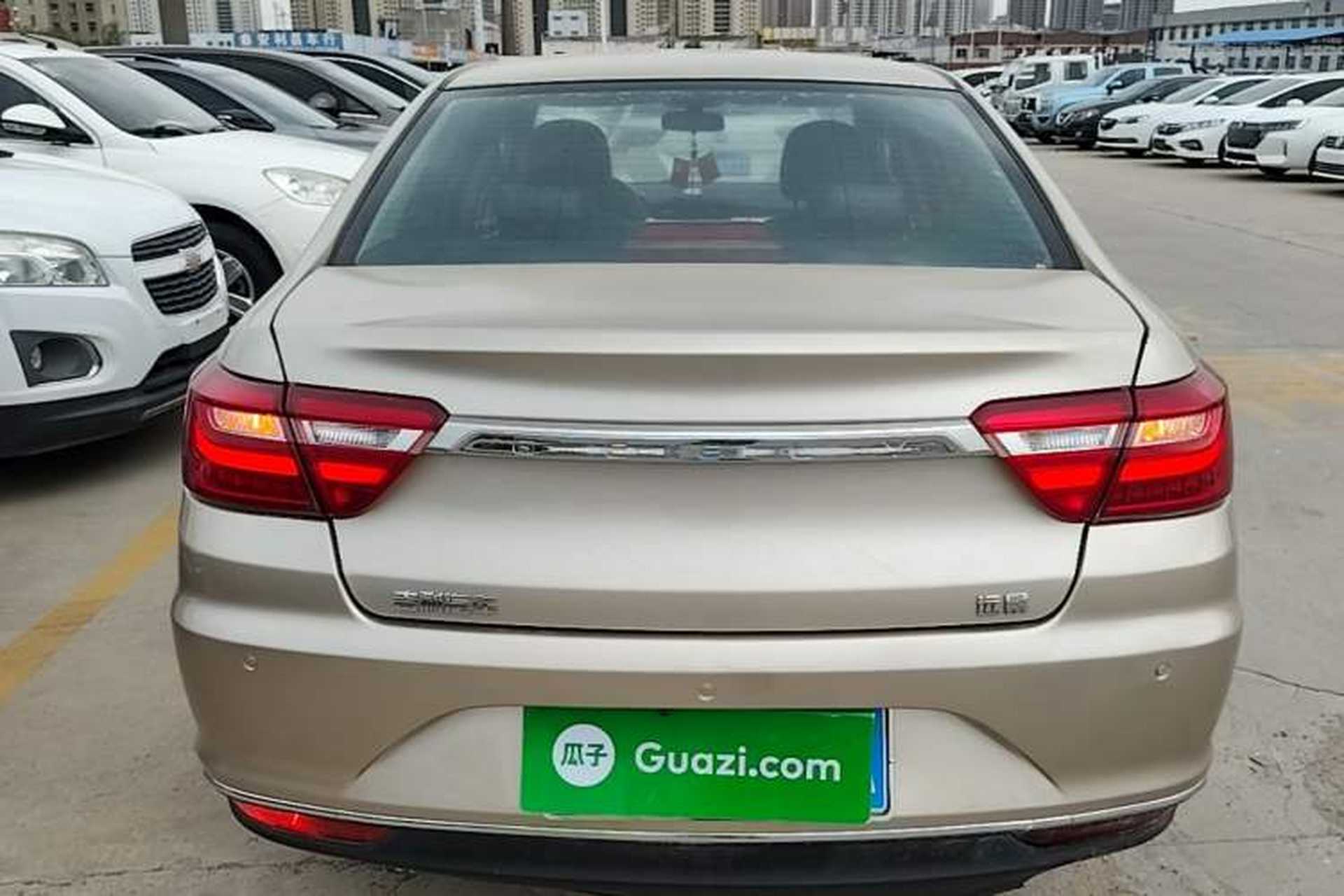 Used Geely Auto Vision 2019 Upgraded Model 1.5L Manual Luxury Version China V Standard Rear