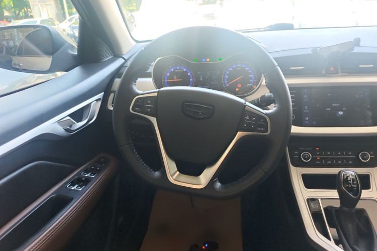 Used Geely Auto Vision 2019 Upgraded Model 1.5L CVT Luxury Version China VI Standard Steering Wheel