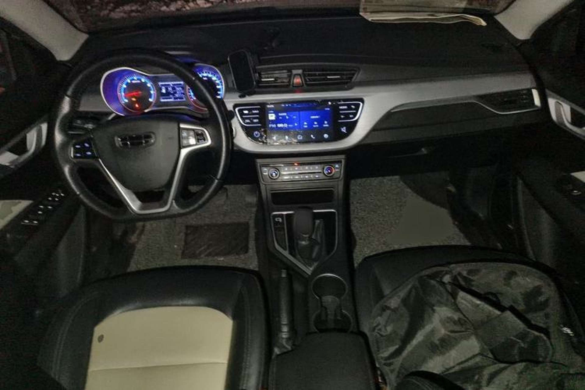 Used Geely Auto Vision 2020 1.5L CVT Asian Games Edition Center Console