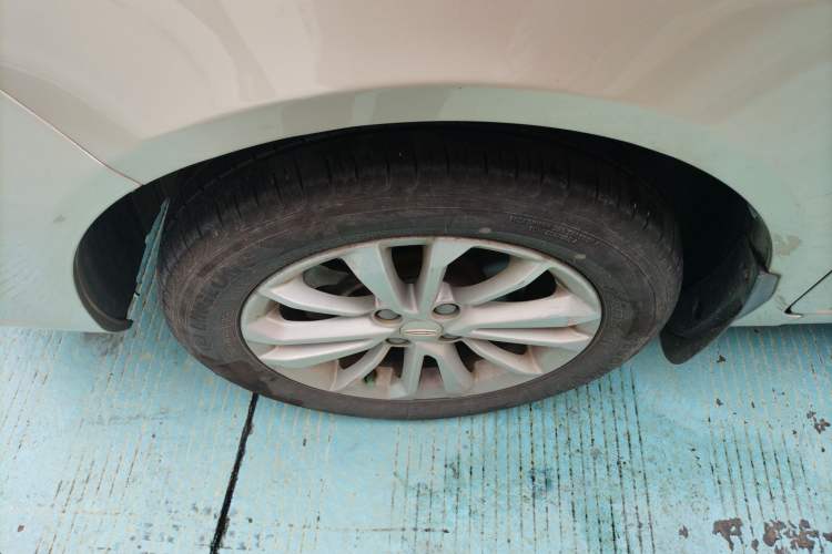 Used Geely Auto Vision 2020 1.5L CVT Asian Games Edition Exterior 4