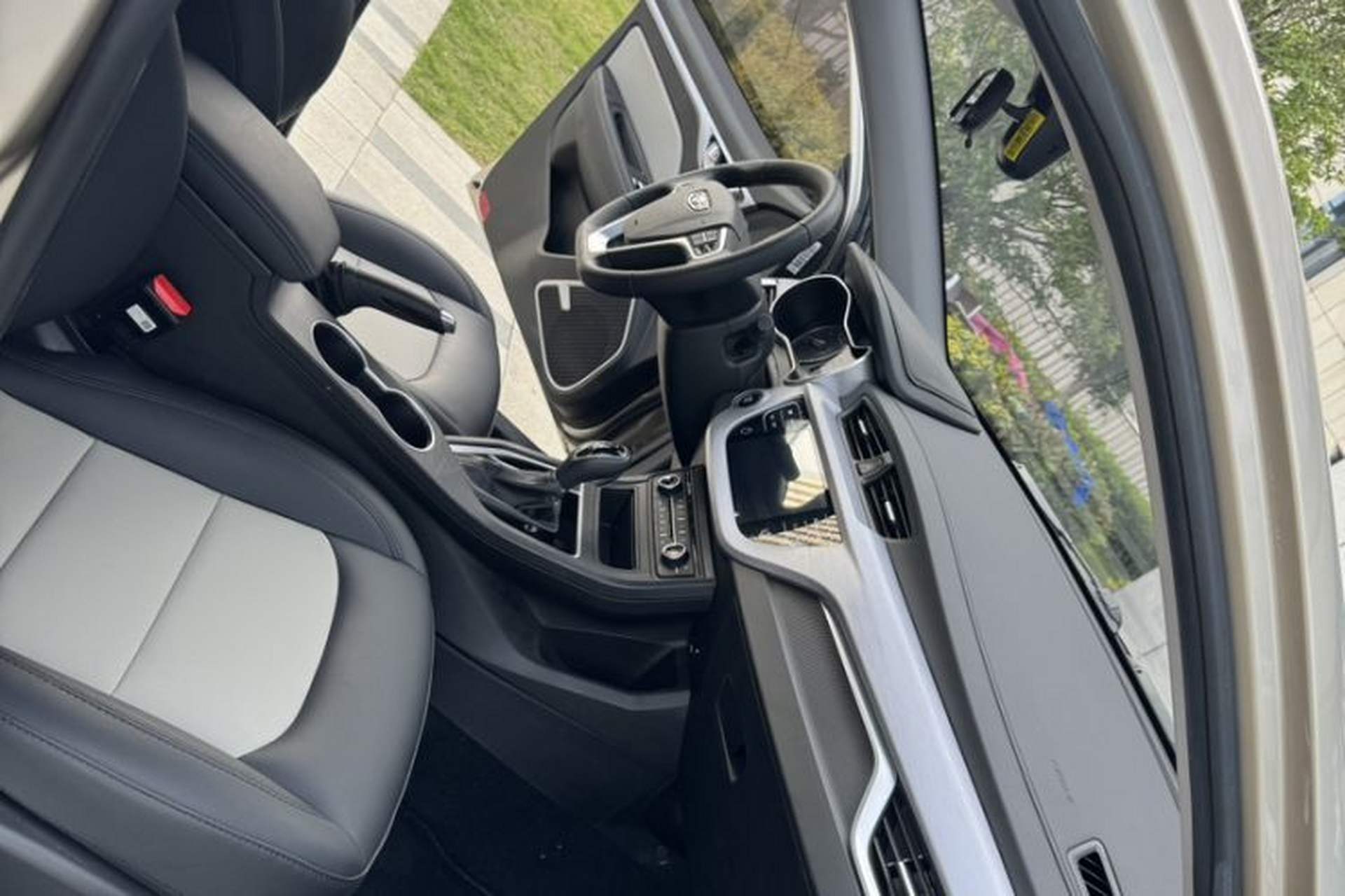 Used Geely Auto Vision 2020 Revised Version 1.5L CVT Asian Games Edition Interior 1
