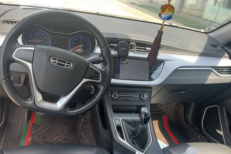 Used Geely Auto Vision 2020 Revised 1.5L Manual Asian Games Edition Interior 3