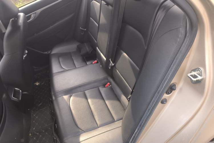 Used Geely Auto Vision 2020 1.5L Manual Asian Games Edition Interior 4