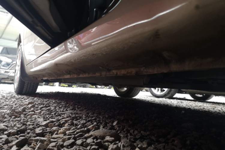 Used Geely Auto Vision 2020 Revised 1.5L Manual Asian Games Edition Left Side Sill