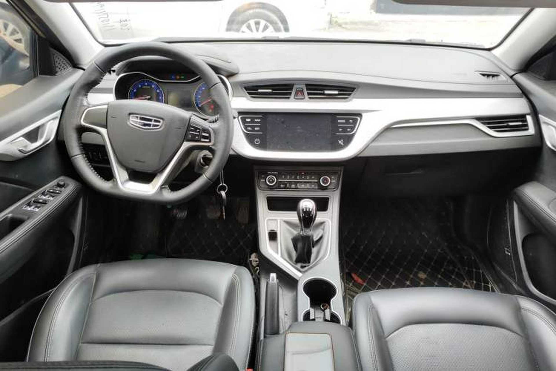 Used Geely Auto Vision 2020 Revised 1.5L Manual Asian Games Edition Center Console