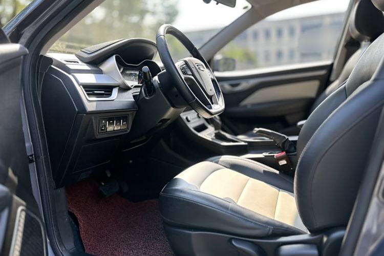 Used Geely Auto Vision 2020 Revised Version 1.5L CVT Asian Games Edition Interior 3
