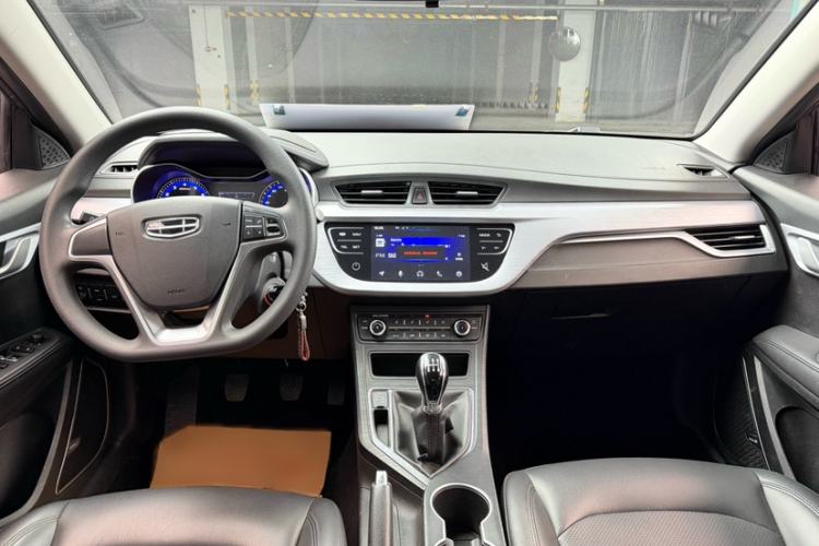 Used Geely Auto Vision 2020 1.5L Manual Value Edition Interior 3