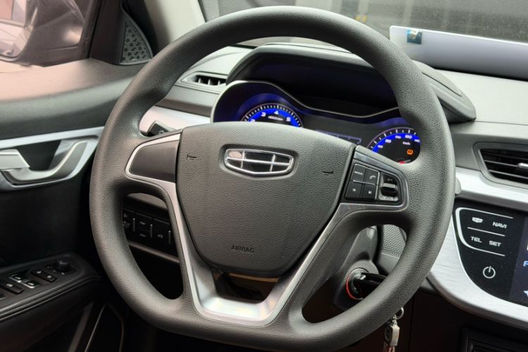 Used Geely Auto Vision 2020 1.5L Manual Value Edition Interior 4