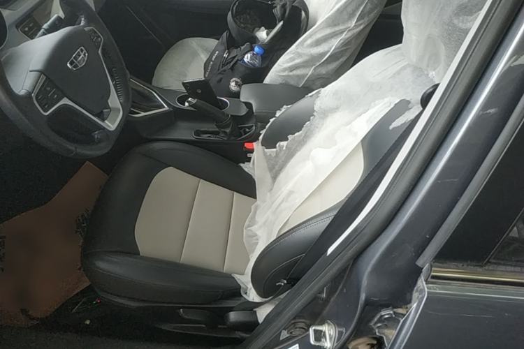 Used Geely Auto Vision 2020 Revised Version 1.5L CVT Asian Games Edition Left Front Seat