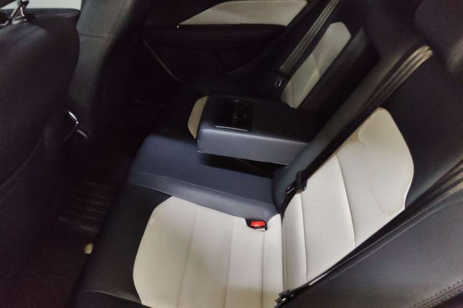 Used Geely Auto Vision 2020 Revised Version 1.5L CVT Asian Games Edition Left Rear Seat
