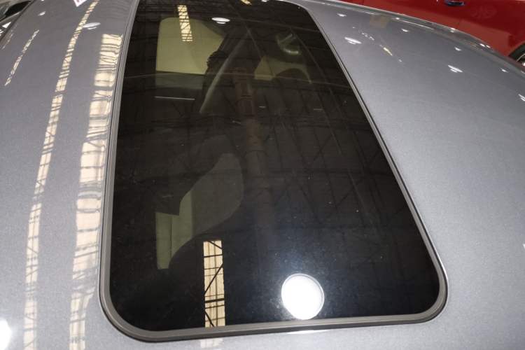 Used Geely Auto Vision 2020 1.5L CVT Asian Games Edition Roof