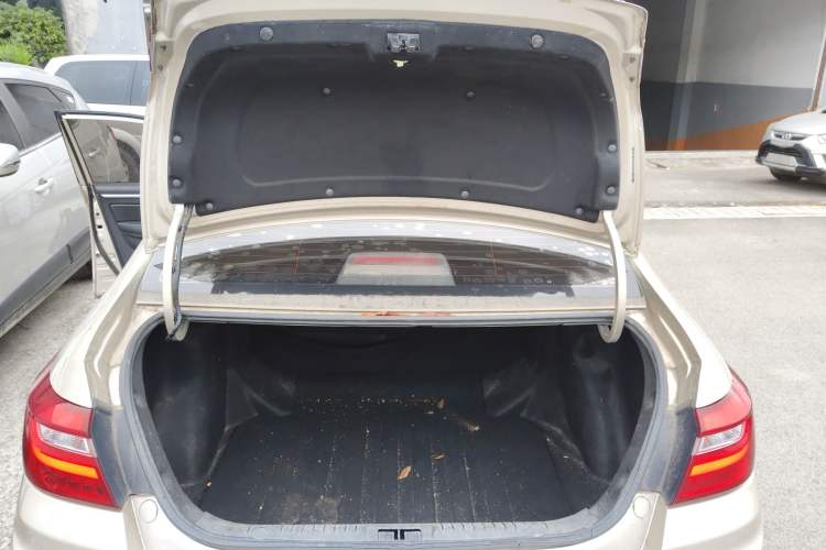 Used Geely Auto Vision 2020 Revised 1.5L Manual Asian Games Edition Trunk