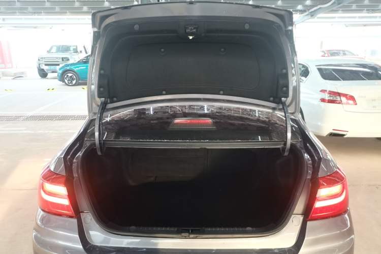 Used Geely Auto Vision 2020 1.5L Manual Value Edition Trunk