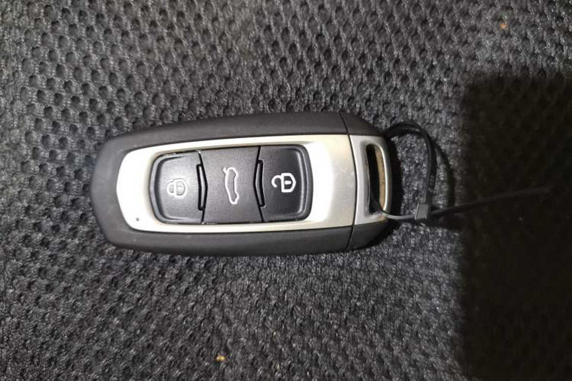 Used Geely Auto Vision 2020 1.5L CVT Asian Games Edition Vehicle Key