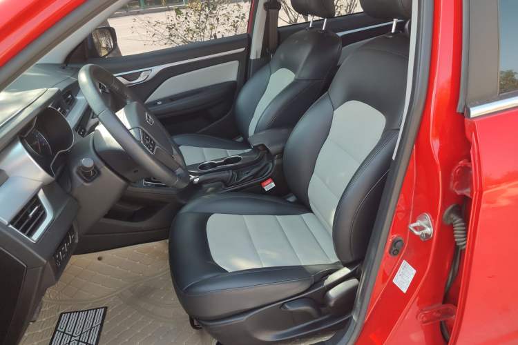 Used Geely Auto Vision 2020 Revised Version 1.5L CVT Asian Games Edition Left Front Seat