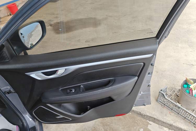 Used Geely Auto Vision 2020 Revised 1.5L Manual Asian Games Edition Interior 5