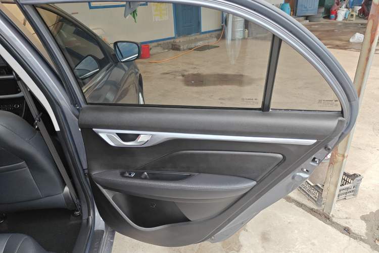 Used Geely Auto Vision 2020 Revised 1.5L Manual Asian Games Edition Interior 6