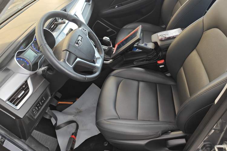 Used Geely Auto Vision 2020 Revised 1.5L Manual Asian Games Edition Left Front Seat