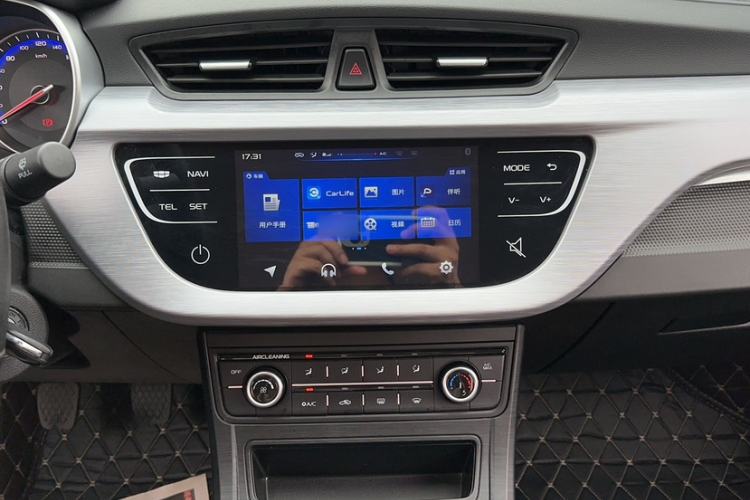 Used Geely Auto Vision 2020 Revised 1.5L Manual Asian Games Edition Audio And AC Panel
