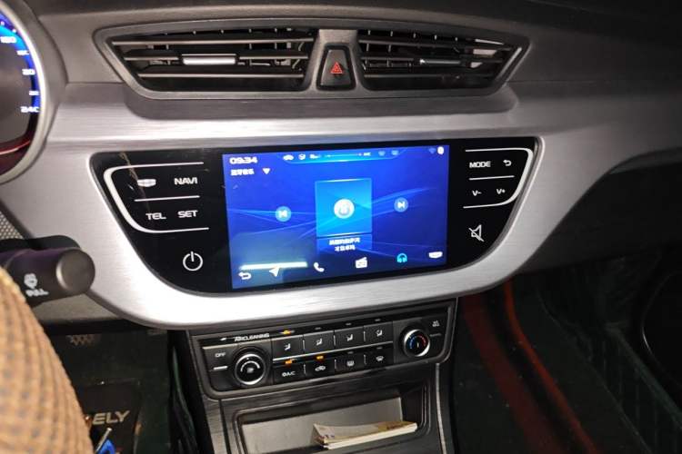 Used Geely Auto Vision 2020 1.5L Manual Asian Games Edition Audio And AC Panel