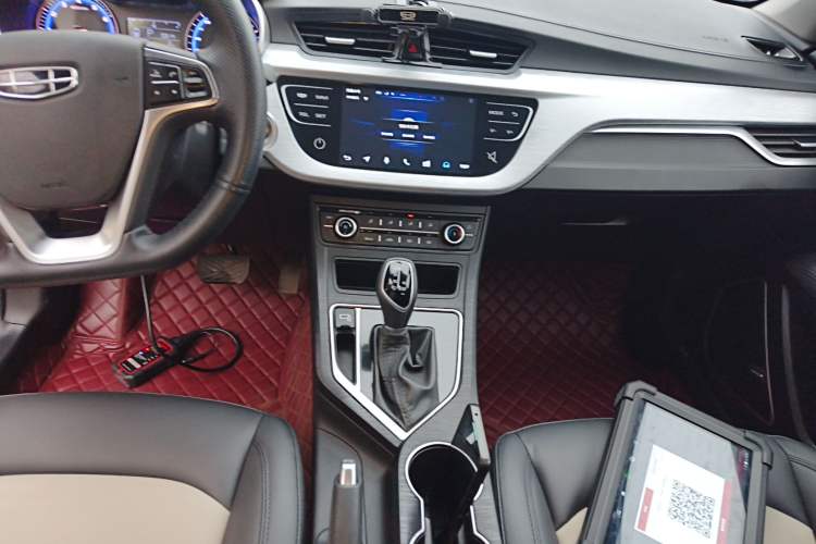 Used Geely Auto Vision 2020 Revised Version 1.5L CVT Asian Games Edition Audio And AC Panel