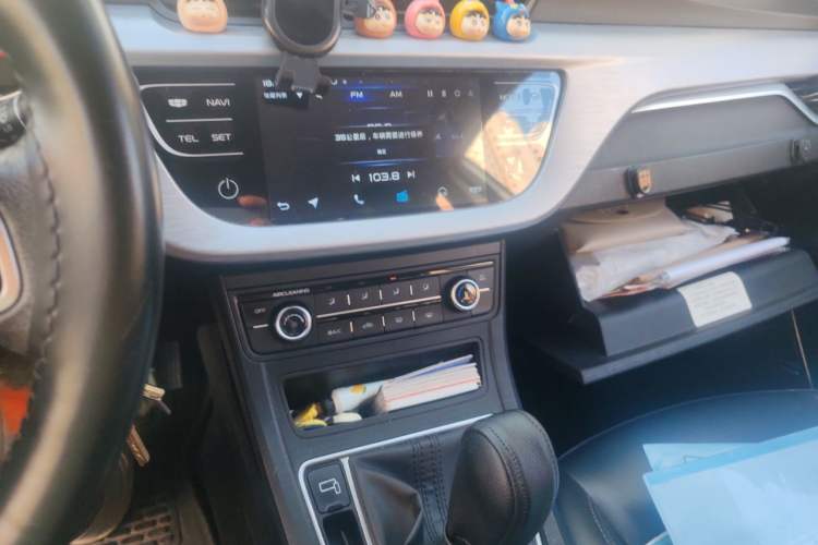 Used Geely Auto Vision 2020 Revised 1.5L Manual Asian Games Edition Audio And AC Panel