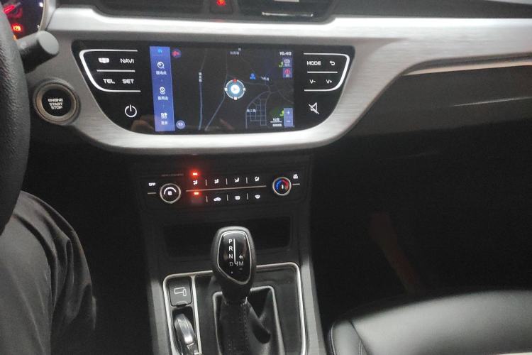 Used Geely Auto Vision 2020 Revised Version 1.5L CVT Asian Games Edition Audio And AC Panel