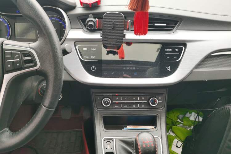 Used Geely Auto Vision 2020 Revised 1.5L Manual Asian Games Edition Audio And AC Panel