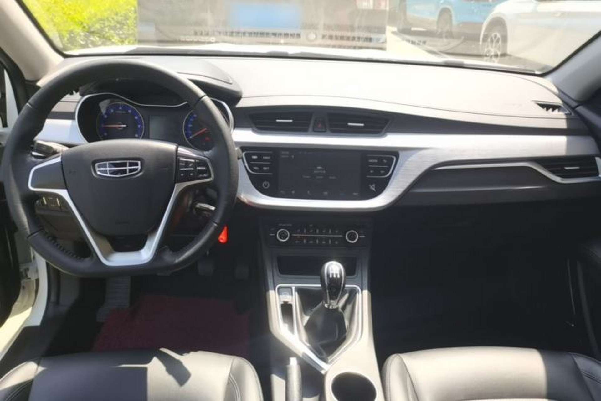 Used Geely Auto Vision 2020 Revised 1.5L Manual Asian Games Edition Center Console