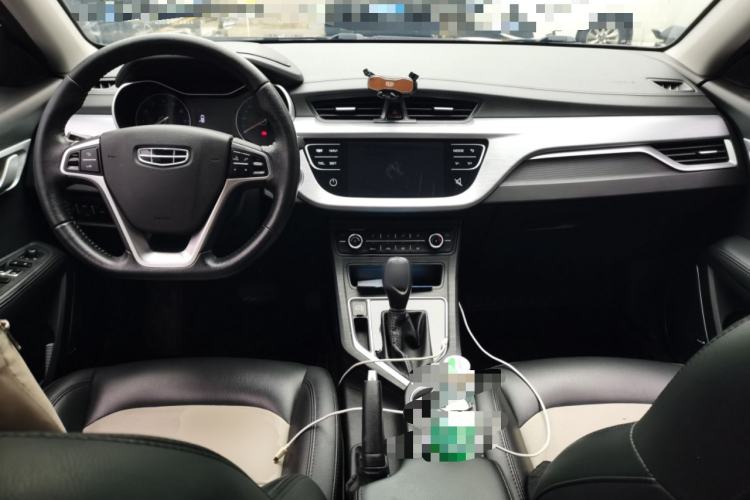Used Geely Auto Vision 2020 Revised 1.5L CVT Luxury Version Center Console