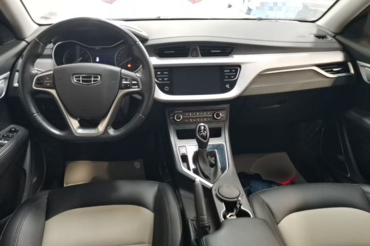 Used Geely Auto Vision 2020 Revised Version 1.5L CVT Asian Games Edition Center Console