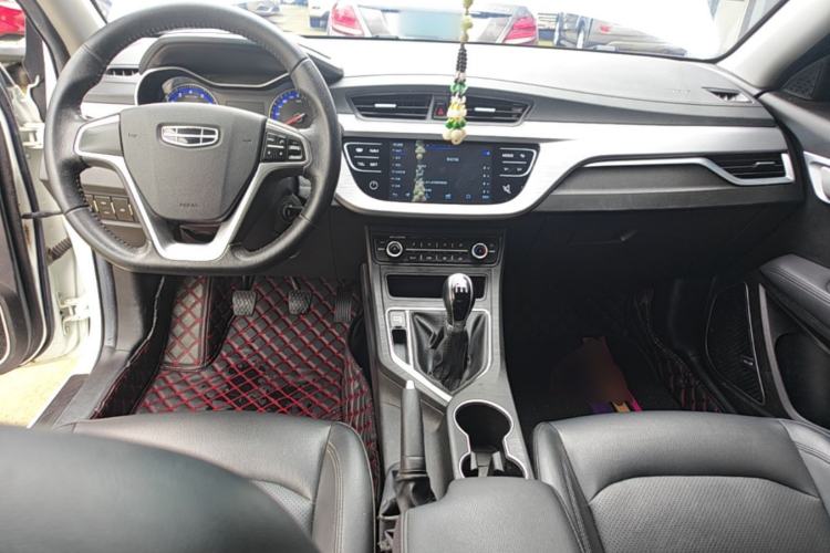 Used Geely Auto Vision 2020 Revised 1.5L Manual Asian Games Edition Center Console