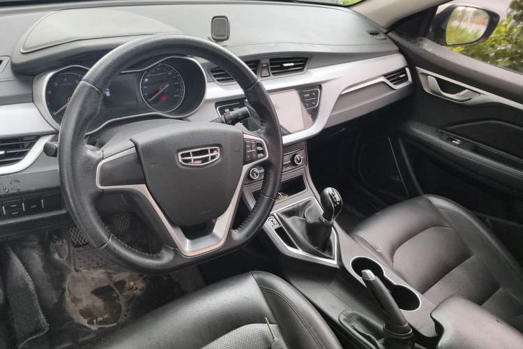 Used Geely Auto Vision 2020 1.5L Manual Asian Games Edition Center Console