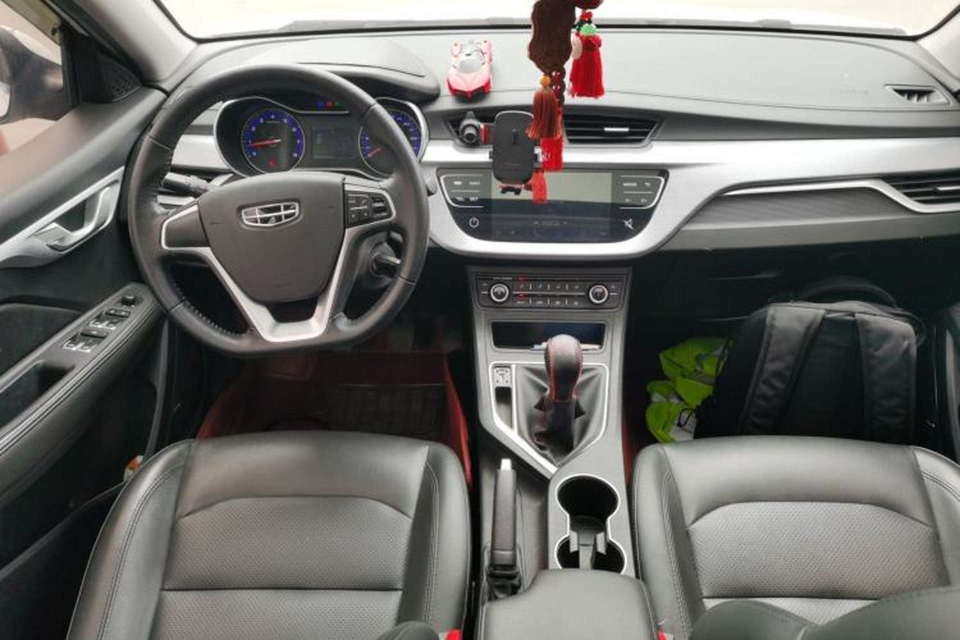 Used Geely Auto Vision 2020 Revised 1.5L Manual Asian Games Edition Center Console