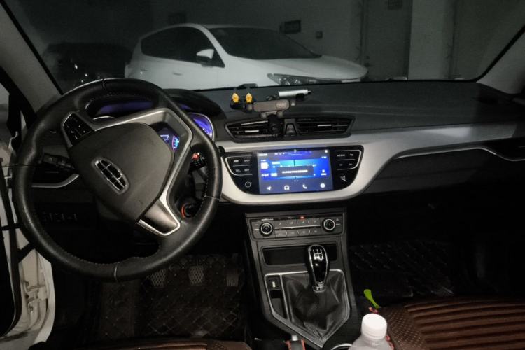 Used Geely Auto Vision 2020 1.5L Manual Asian Games Edition Center Console
